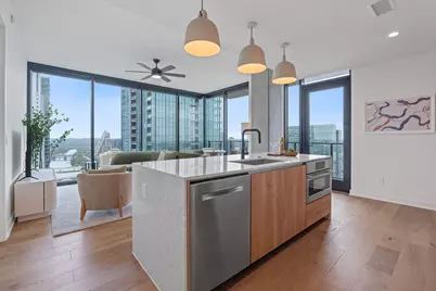 84 East Avenue #1401, Austin, TX 78701 - Photo 2