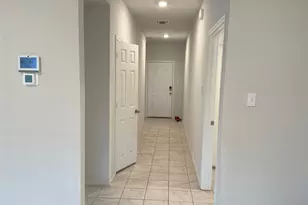 571 Taggart Trail, Jarrell, TX 76537 - Photo 6