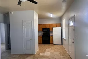 251 Zimmerman Ave, Bastrop, TX 78602 - Photo 16