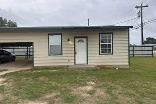 251 Zimmerman Ave, Bastrop, TX 78602 - Photo 12