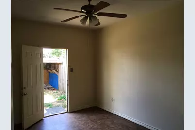 251 Zimmerman Avenue #A-B-C-D, Bastrop, TX 78602 - Photo 4