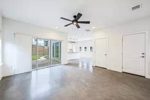 1213 Eleanor St, Austin, TX 78721 - Photo 4