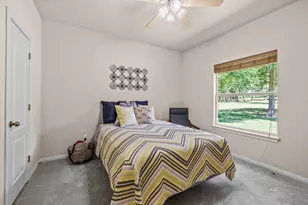 2721 Co Rd 258, Liberty Hill, TX 78642 - Photo 20