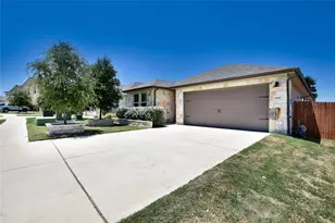 1100 View Dr, Georgetown, TX 78628 - Photo 1