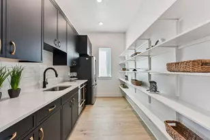 1404 Paxton Ln, Florence, TX 76527 - Photo 16