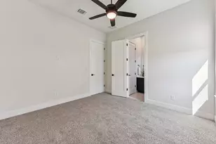 1404 Paxton Ln, Florence, TX 76527 - Photo 32