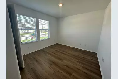 183 Otter Road, Kyle, TX 78640 - Photo 8