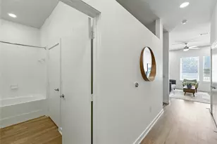 1900 Barton Springs Rd, Austin, TX 78704 - Photo 8