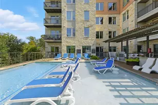 1900 Barton Springs Rd, Austin, TX 78704 - Photo 16