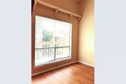 2210 Pearl Street #304, Austin, TX 78705 - Photo 8