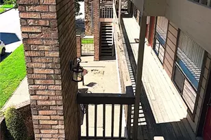 2210 Pearl St, Austin, TX 78705 - Photo 4