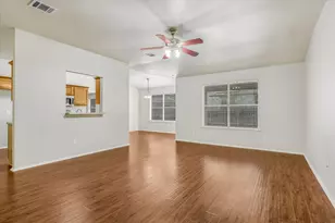 2334 Vernell Way, Round Rock, TX 78664 - Photo 2