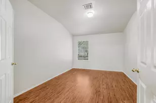 2334 Vernell Way, Round Rock, TX 78664 - Photo 10