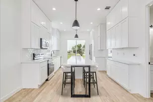 126 Lourdes Ct, Dripping Springs, TX 78620 - Photo 4