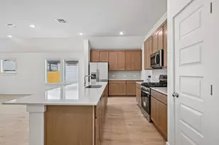 112 Melrose St, Hutto, TX 78634 - Photo 12