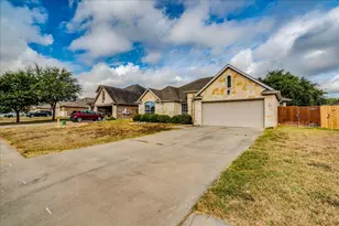 1326 Star Meadow, Kyle, TX 78640 - Photo 30