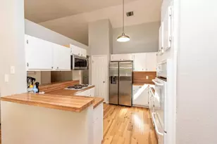 3403 Palomar Ln, Austin, TX 78727 - Photo 12