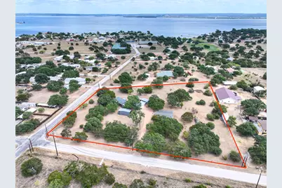 950 Hi-Line Drive, Buchanan Dam, TX 78609 - Photo 1
