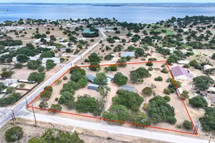 950 Hi-Line Dr, Buchanan Dam, TX 78609 - Photo 1
