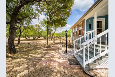 950 Hi-Line Drive, Buchanan Dam, TX 78609 - Photo 4