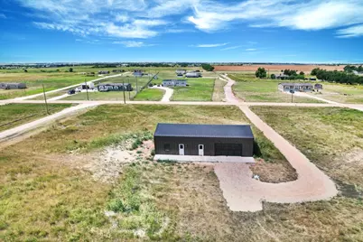 261 County Road 423, Taylor, TX 76574 - Photo 4