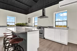 261 Co Rd 423, Taylor, TX 76574 - Photo 18