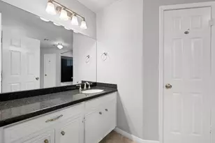 3303 Sanderling Trail, Austin, TX 78746 - Photo 16