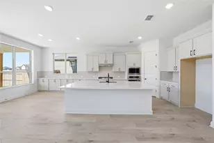 933 Sunny Ridge Dr, Leander, TX 78641 - Photo 4