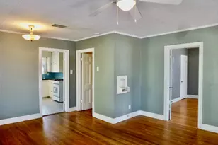 1408 W 39th 1/2 St, Austin, TX 78756 - Photo 4