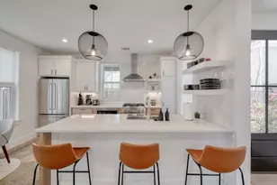 5406 Downs Dr, Austin, TX 78721 - Photo 2