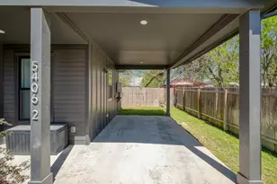 5406 Downs Dr, Austin, TX 78721 - Photo 24