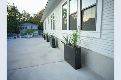 803 Oakland Ave #B, Austin, TX 78703 - Photo 10