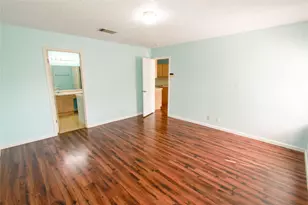 9705 Dalewood Dr, Austin, TX 78729 - Photo 4