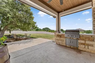 105 Coopers Hill Rd, Georgetown, TX 78633 - Photo 32