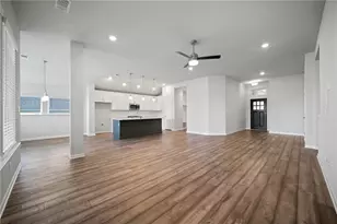 136 Osceola Dr, Kyle, TX 78640 - Photo 4
