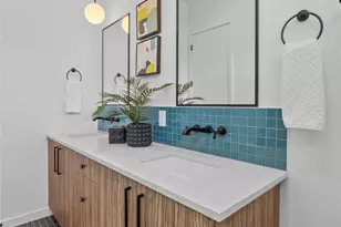 219 Lessin Ln, Austin, TX 78704 - Photo 20