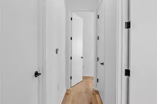 219 Lessin Ln, Austin, TX 78704 - Photo 22