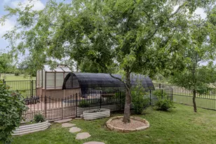 128 Strada Luca, Florence, TX 76527 - Photo 36