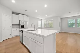 5107 Lemon Tree Path, Austin, TX 78723 - Photo 10