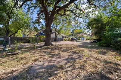 803 Vargas Road, Austin, TX 78741 - Photo 6