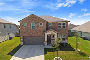 323 Windy Reed Rd, Hutto, TX 78634 - Photo 2