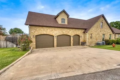 114 Preston Trail, Meadowlakes, TX 78654 - Photo 10