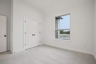 581 Treadwell Ln, Kyle, TX 78640 - Photo 12