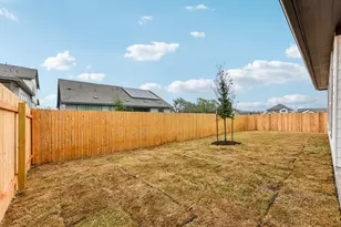 581 Treadwell Ln, Kyle, TX 78640 - Photo 20
