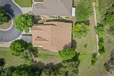 319 Essex Lane, Georgetown, TX 78633 - Photo 36