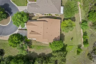 319 Essex Ln, Georgetown, TX 78633 - Photo 36