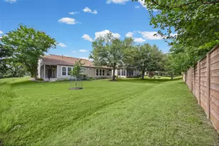 319 Essex Ln, Georgetown, TX 78633 - Photo 40