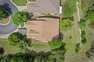 319 Essex Ln, Georgetown, TX 78633 - Photo 30
