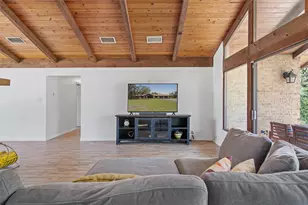 121 Merrywood Ln, San Marcos, TX 78666 - Photo 12