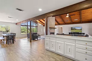 121 Merrywood Ln, San Marcos, TX 78666 - Photo 20